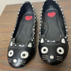 Tuk Cat Flats Size 6